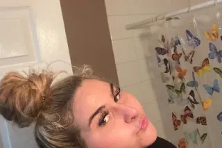 pretty pink wet phat grippy ki... - Image 3